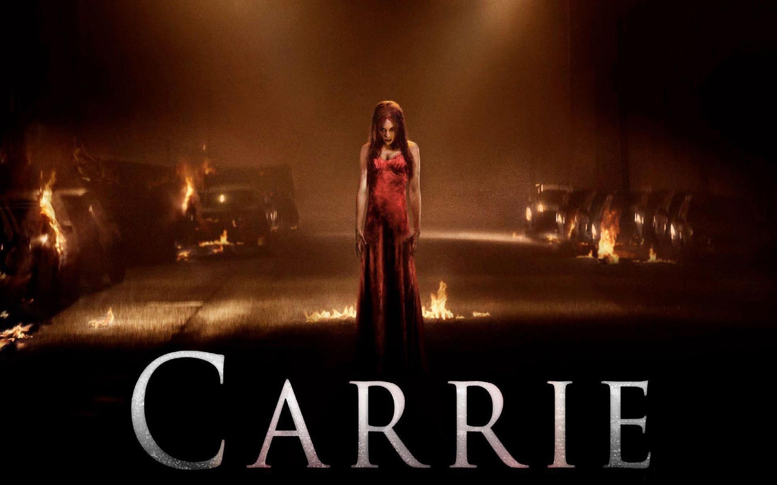 Carrie Upcoming 2014 Hollywood Horror Movie Wallpaper - Carrie 2013 - HD Wallpaper 