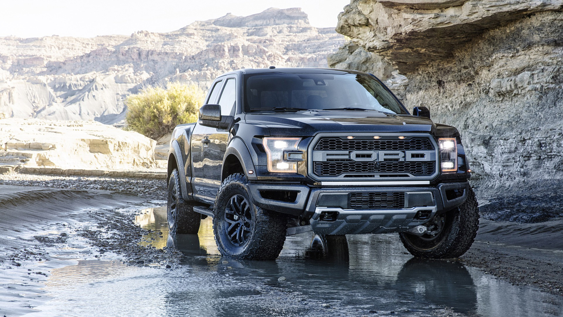 Wallpapers For Black Ford Raptor - Ford F 150 Raptor 2018 - HD Wallpaper 