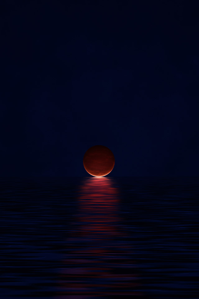 Com Apple Wallpaper Vladstudio Moon And Ocean Iphone4 - Moon Wallpaper Hd Iphone - HD Wallpaper 