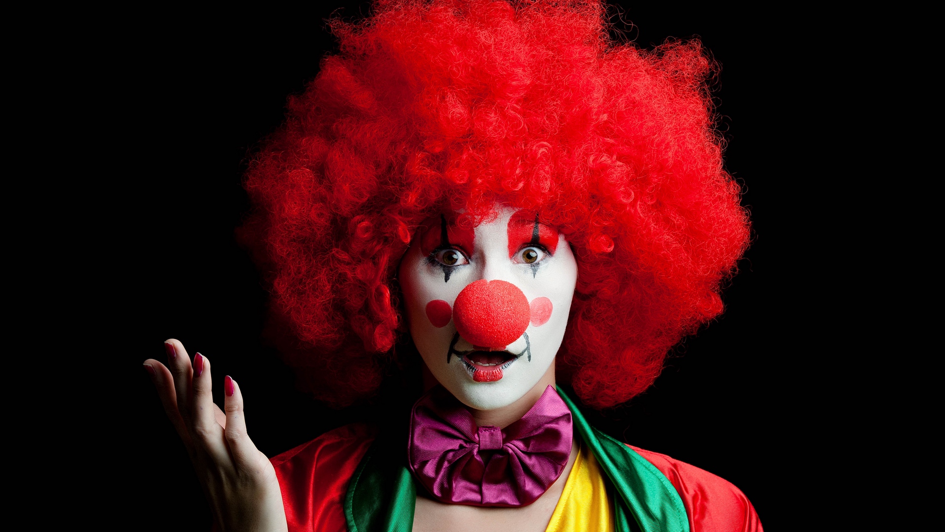 Wallpaper Clown, Girl, Black Background - Clown Images Hd - HD Wallpaper 