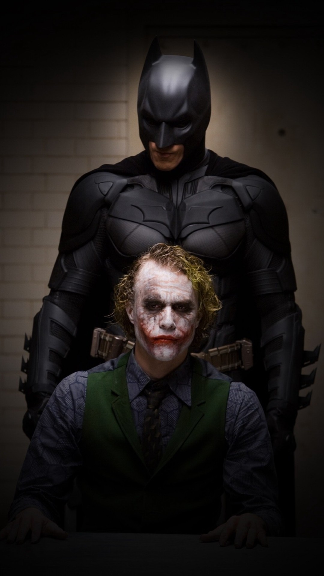 Joker And Batman Hd Wallpaper, Top Hd Wallpaper, Images - Batman And Joker Wallpaper For Iphone - HD Wallpaper 