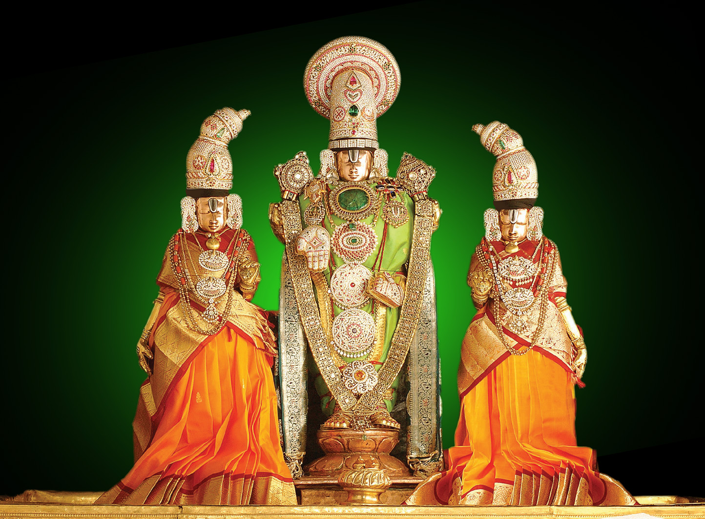 God Sri Venkateswara Swamy - HD Wallpaper 