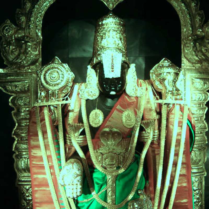 God Venkateswara Wallpaper - Gudivada Venkateswara Swamy Temple - HD Wallpaper 