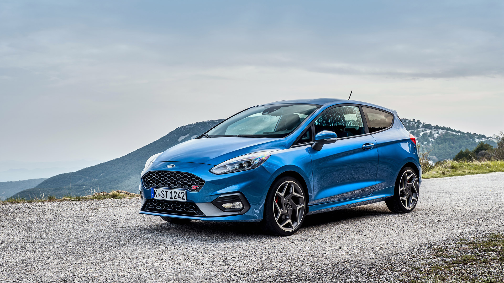 Ford Fiesta St 2019 - HD Wallpaper 