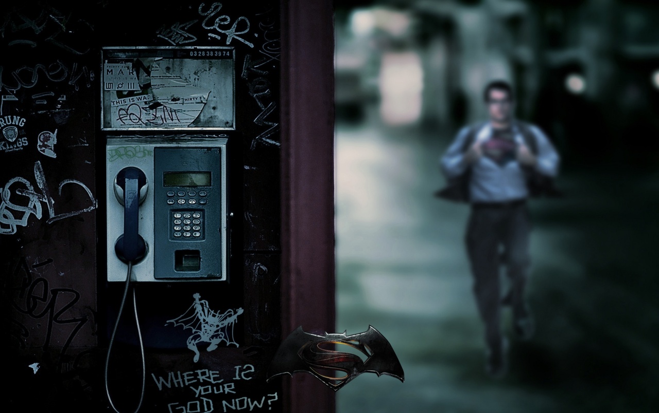 Superman In Gotham Wallpapers - Payphone Hd - HD Wallpaper 