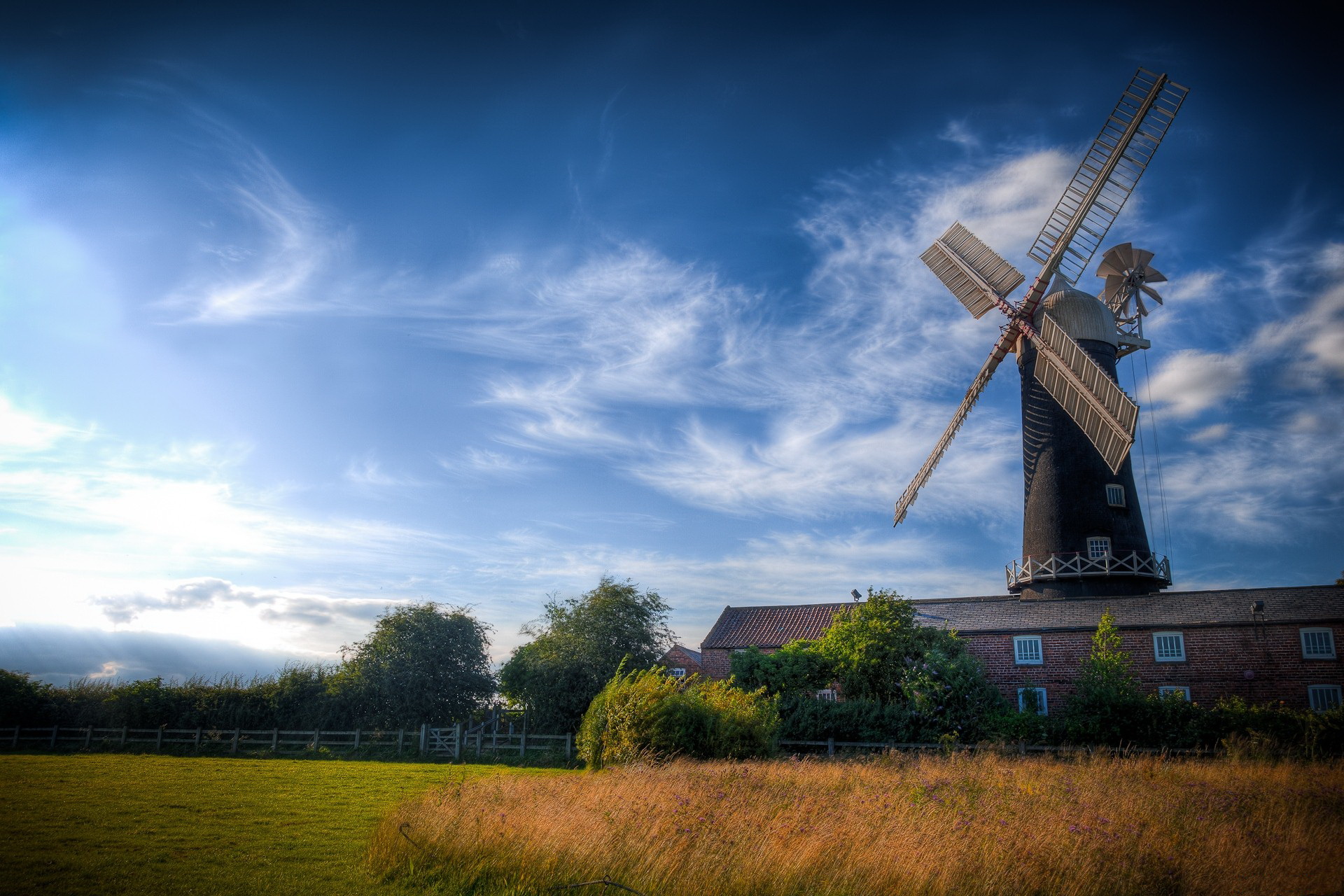 Windmill Hd Wallpapers Backgroun - Windmill Background - HD Wallpaper 
