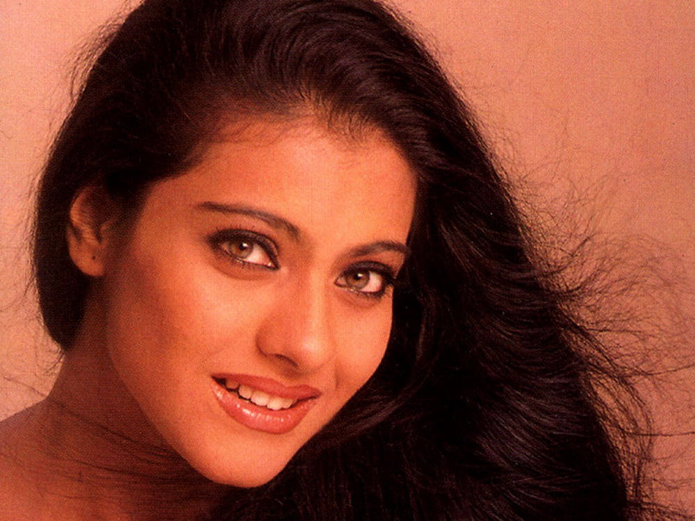 Kajol Devgan - HD Wallpaper 