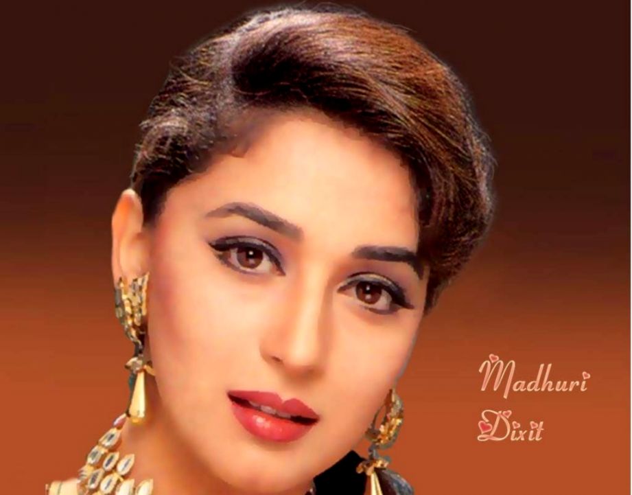 Madhuri Dixit Hd Wallpapers - Madhuri Dixit - HD Wallpaper 