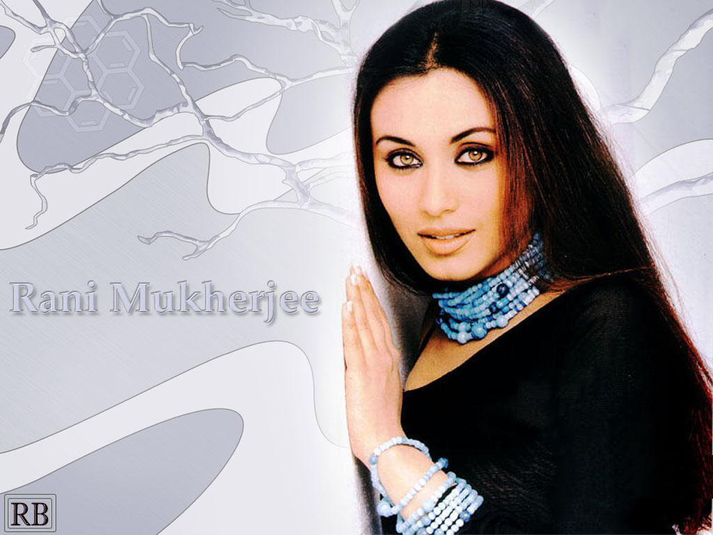 Rani Mukerji - HD Wallpaper 