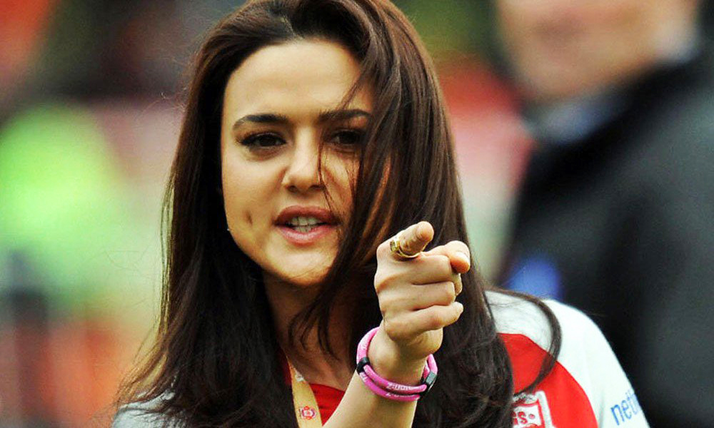 Preity Zinta Photo Hd - HD Wallpaper 