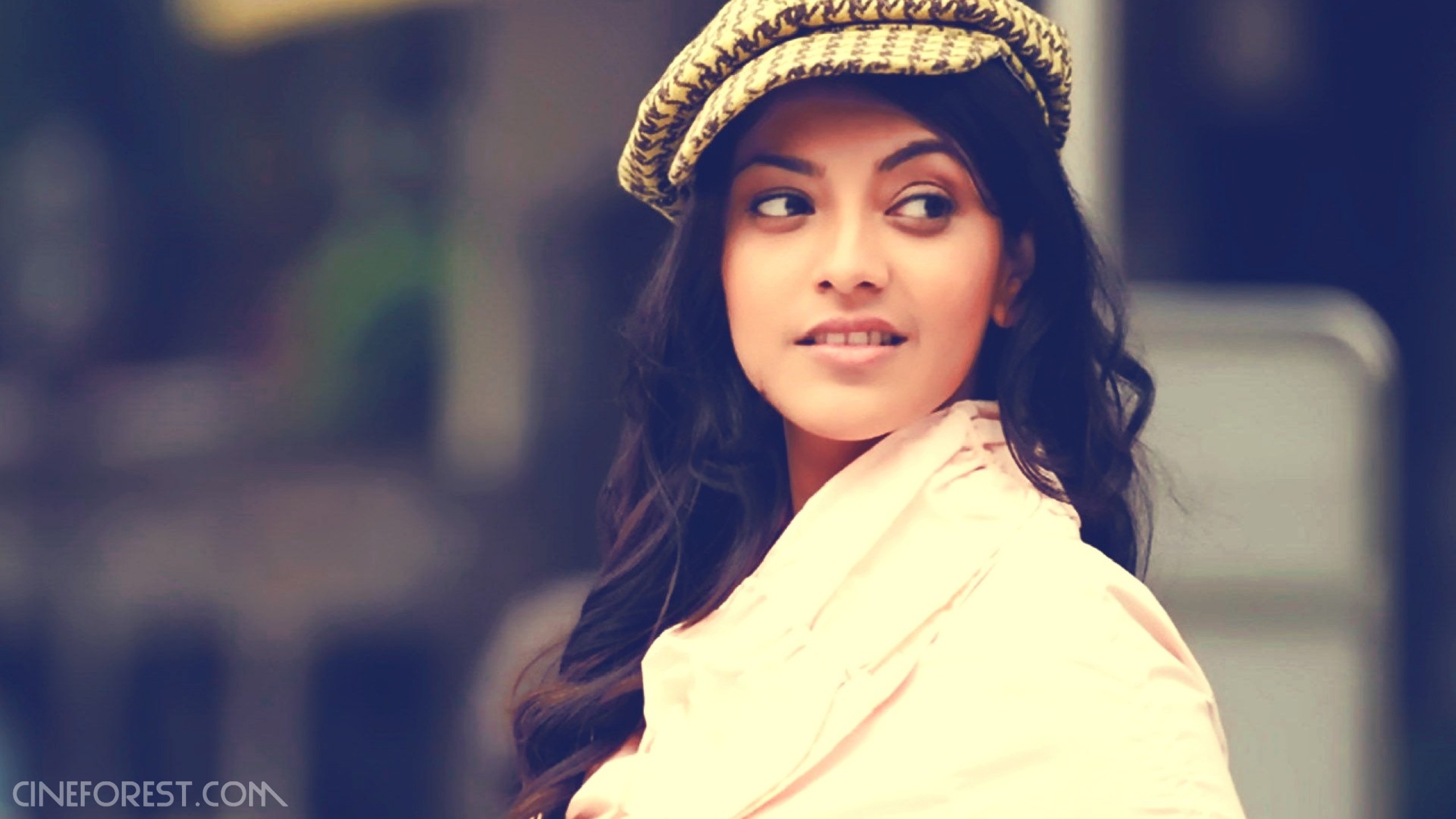 Kajal Agarwal Wallpaper Hd - HD Wallpaper 