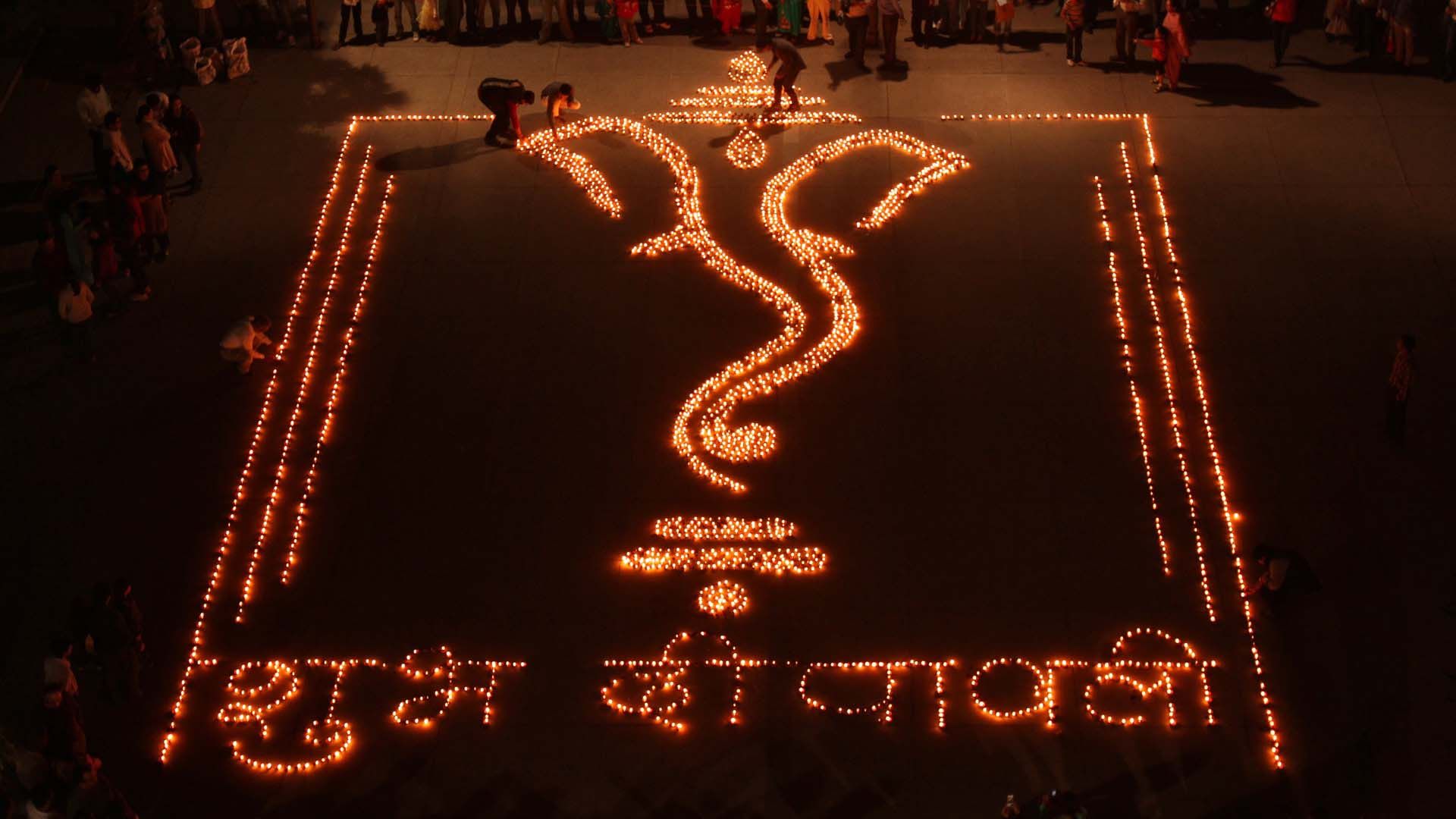 Amazing Subh Dipawali God Wallpaper Wallpaper - Fete Des Lumieres En Inde - HD Wallpaper 