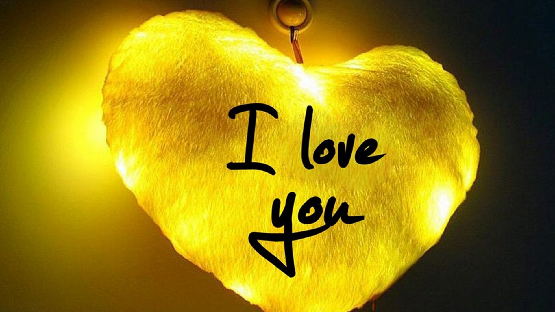 Black And Yellow Desktop Wallpaper With Image Resolution - Hình Nền I Love You - HD Wallpaper 