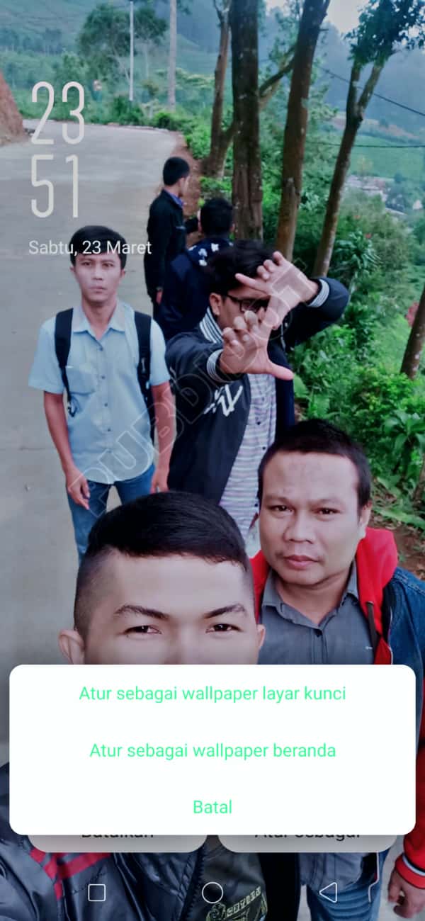 Atur Gambar Layar Android - Father - HD Wallpaper 