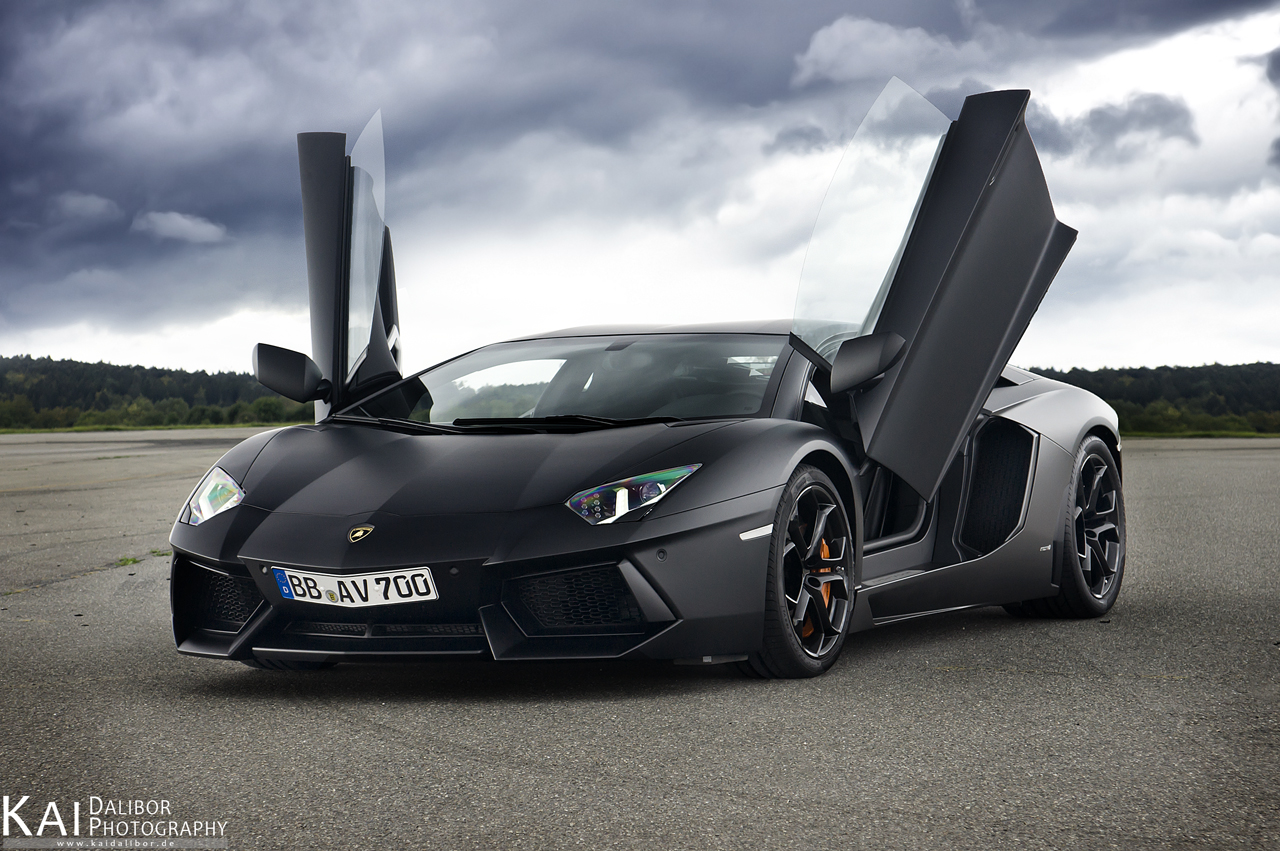 Matte Black Wallpaper - Black Matte Lamborghini Wallpaper Hd - HD Wallpaper 