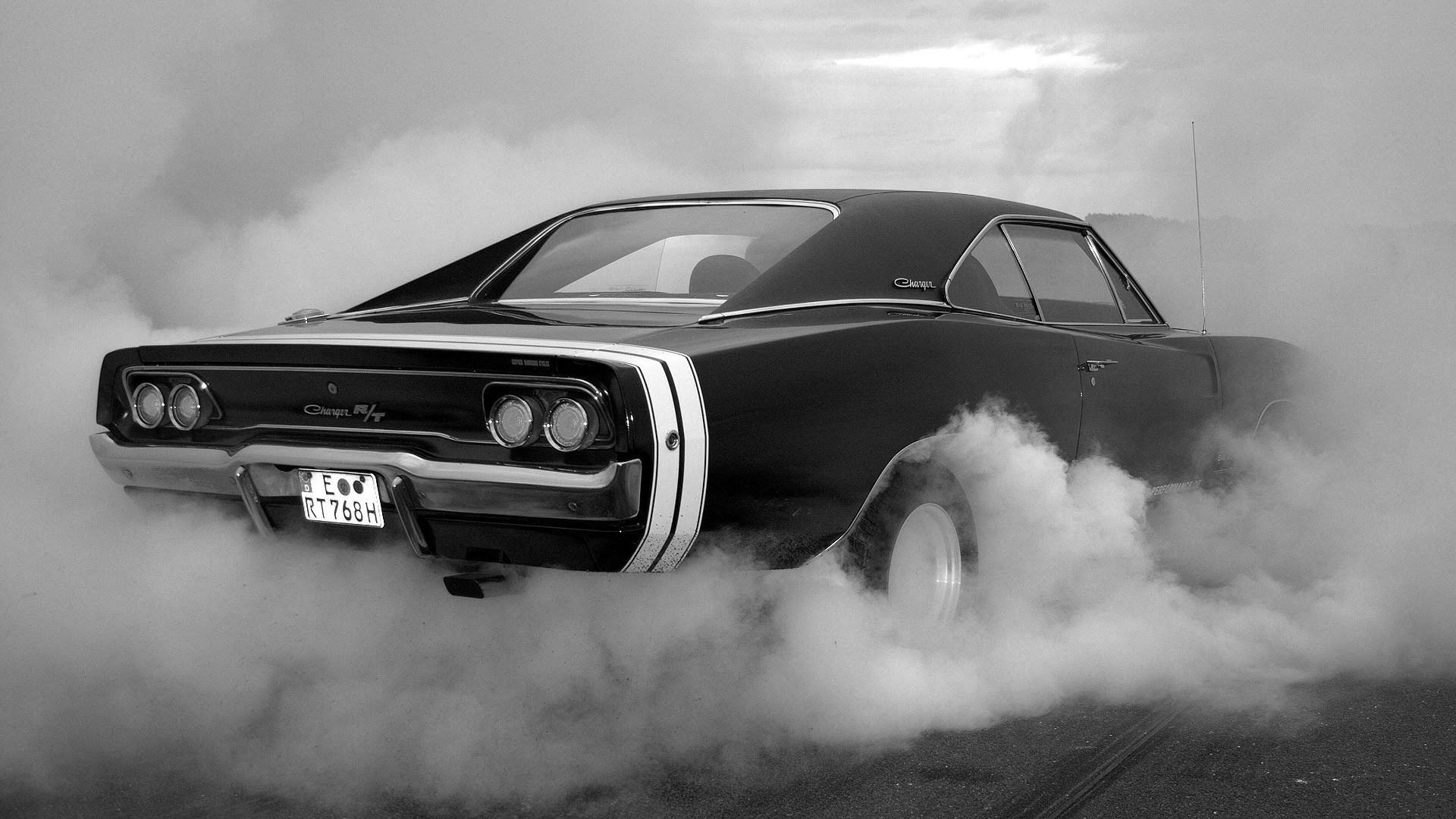 Old Classic Cars Wallpapers 87 With Old Classic Cars - 1969 Dodge Charger Backgrounds - HD Wallpaper 