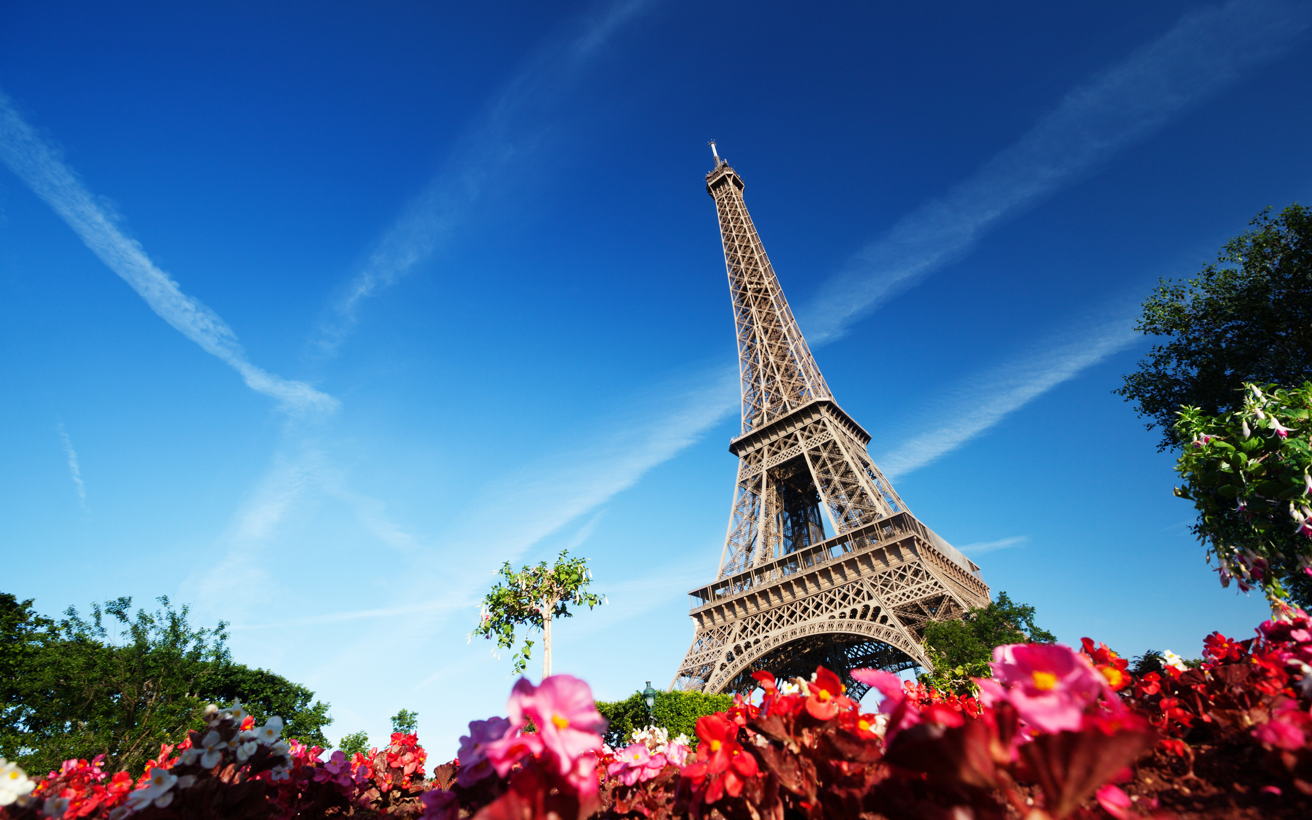 Paris Beautiful Eiffel Tower - HD Wallpaper 