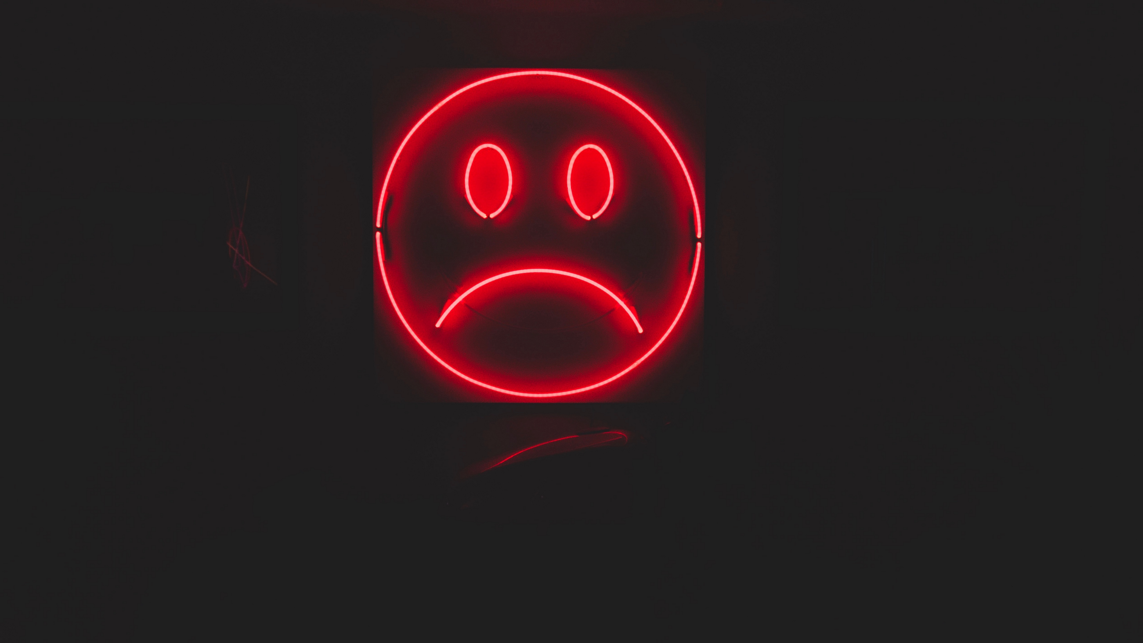 Wallpaper Smile, Smiley, Sad, Neon, Red, Dark - Darkness - HD Wallpaper 