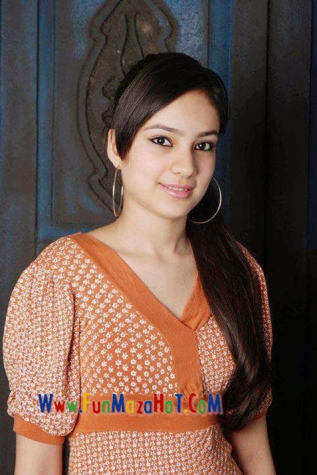 India Girl Wallpapers - Indian Garls Hd - 642x960 Wallpaper India Girl Wallpapers - Indian Garls Hd - 642x960 Wallpaper