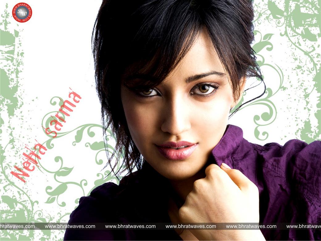 Pc Wallpaper Neha Sharma Neha Sharma Wallpapers 6 - Sad Ishq Poetry In Urdu - HD Wallpaper 