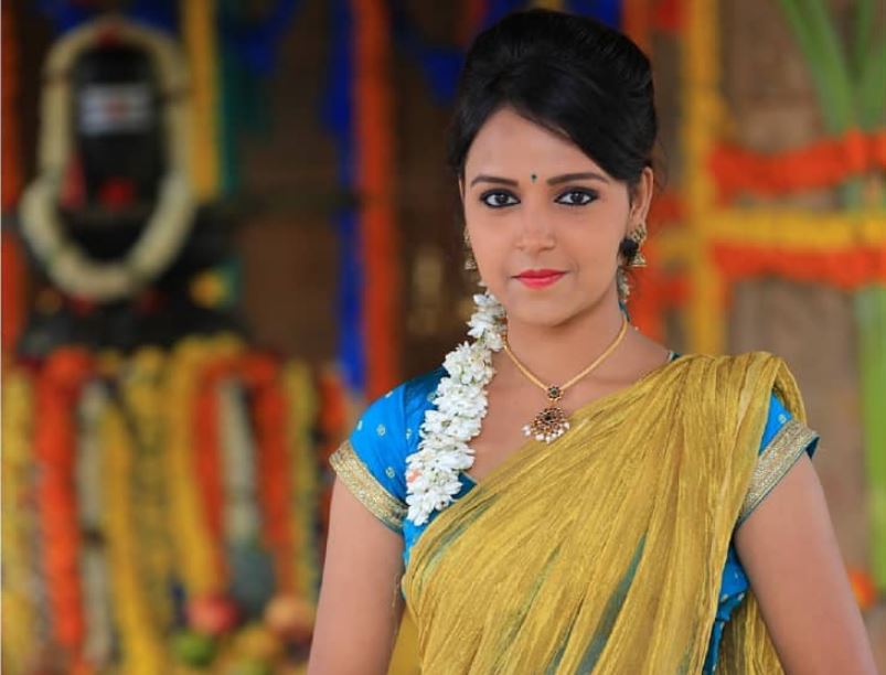 Nisha Milana - HD Wallpaper 