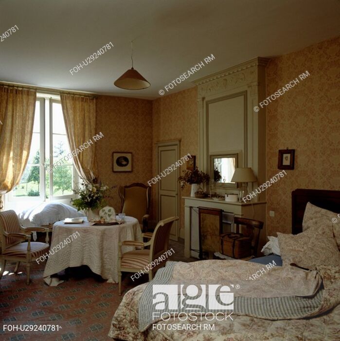 Matching Wallpaper And Curtains In Country Bedroom - Window Covering - HD Wallpaper 