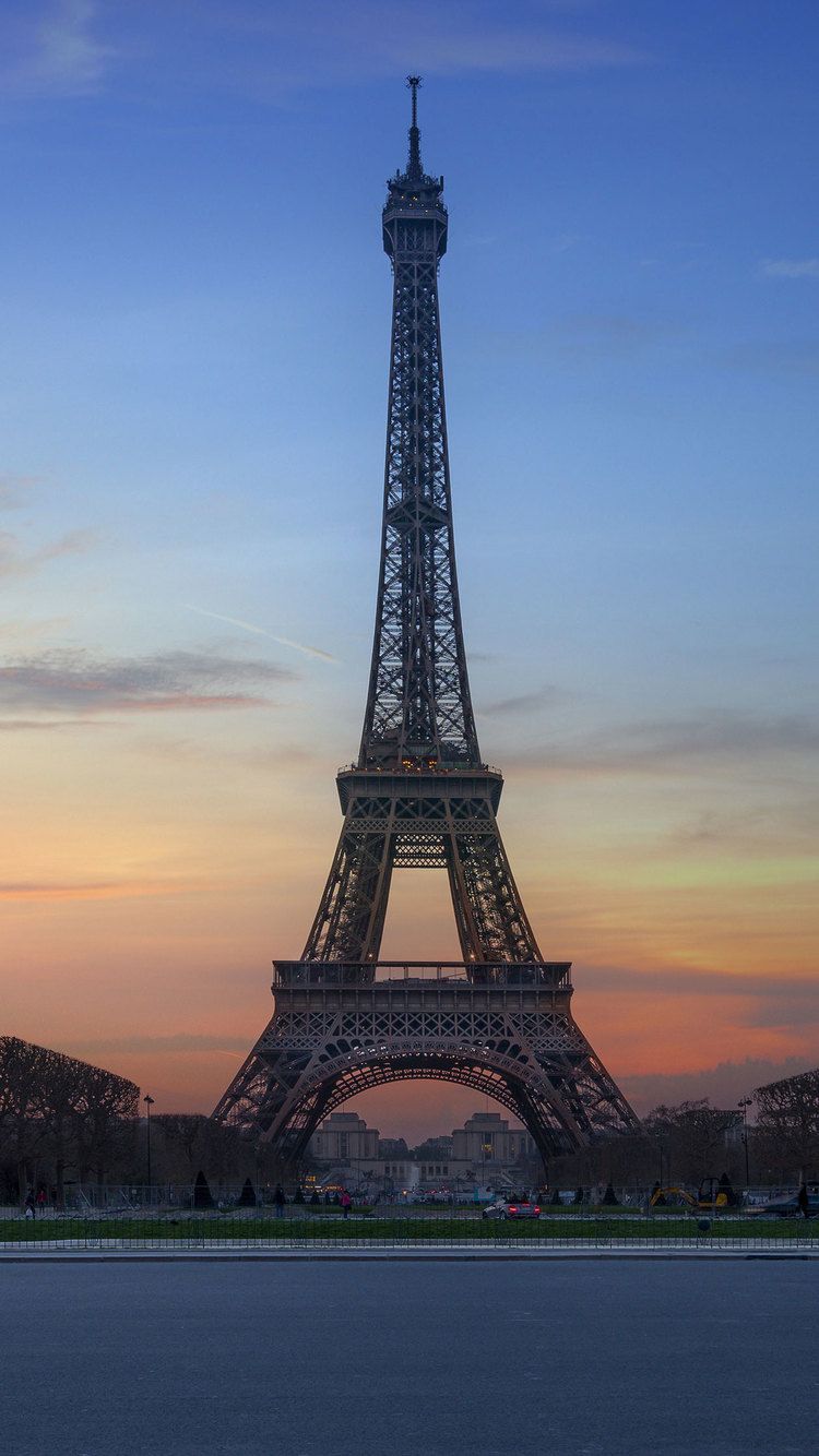Eiffel Tower Paris Iphone 6, Iphone 6s, Iphone 7 Hd - Eiffel Tower - HD Wallpaper 