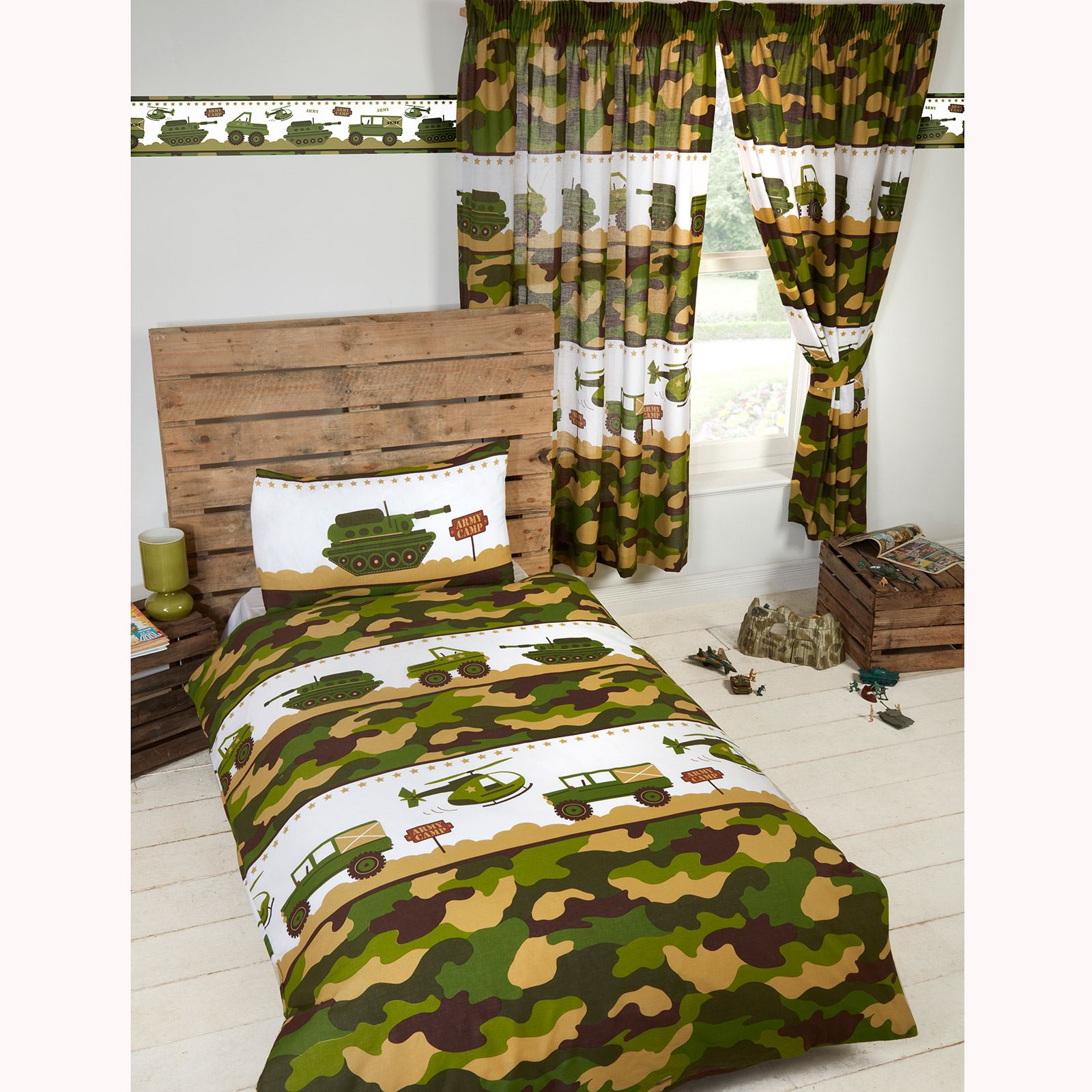 Camouflage Quilt Cover - HD Wallpaper 