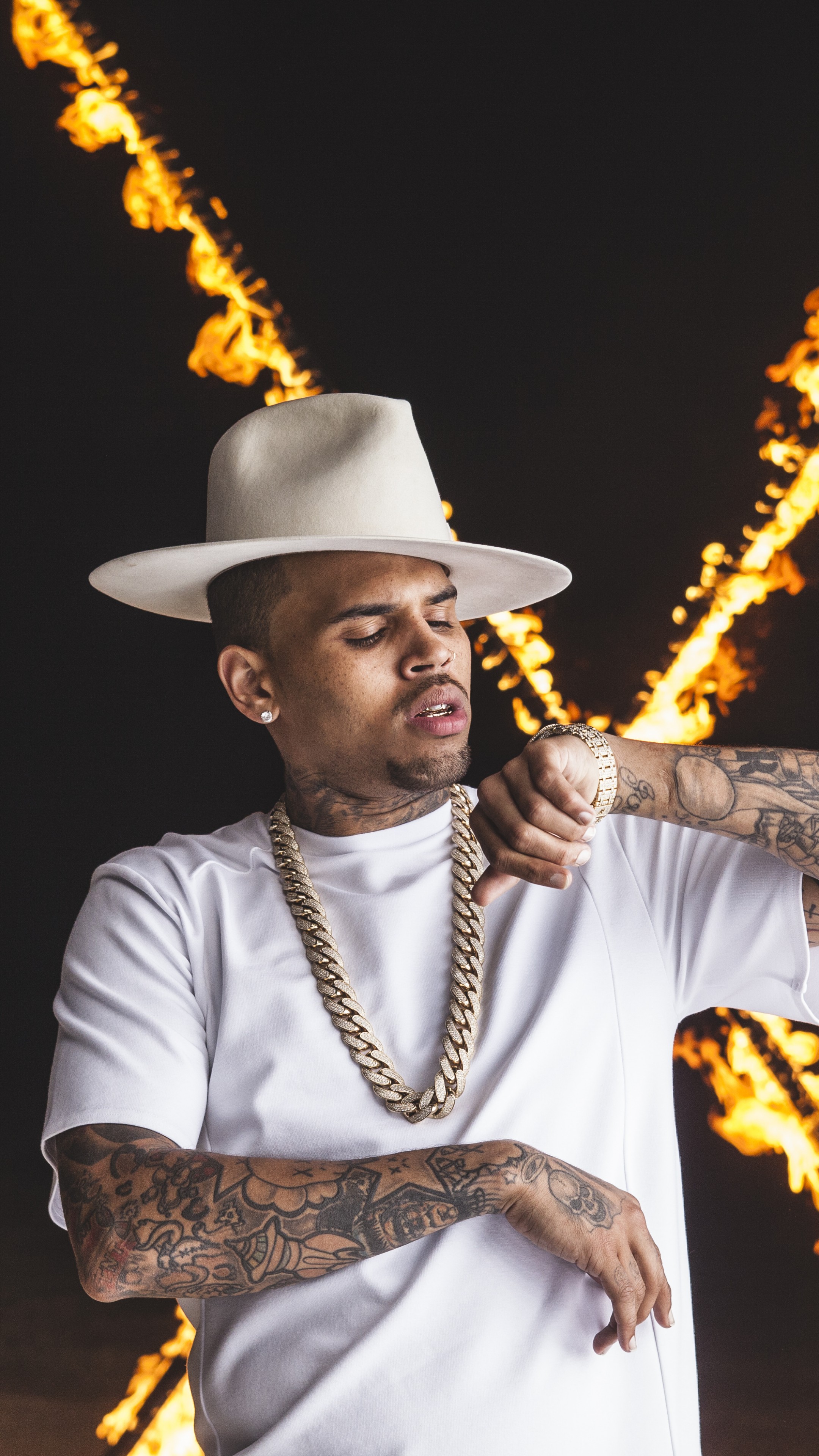 Chris Brown Wallpaper Hd Desktop 2160x3840 Wallpaper Teahub Io