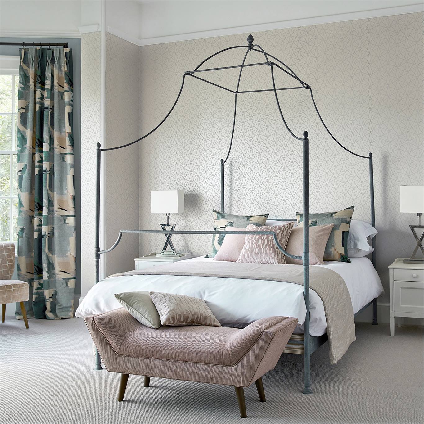 Harlequin Zola Shimmer - HD Wallpaper 