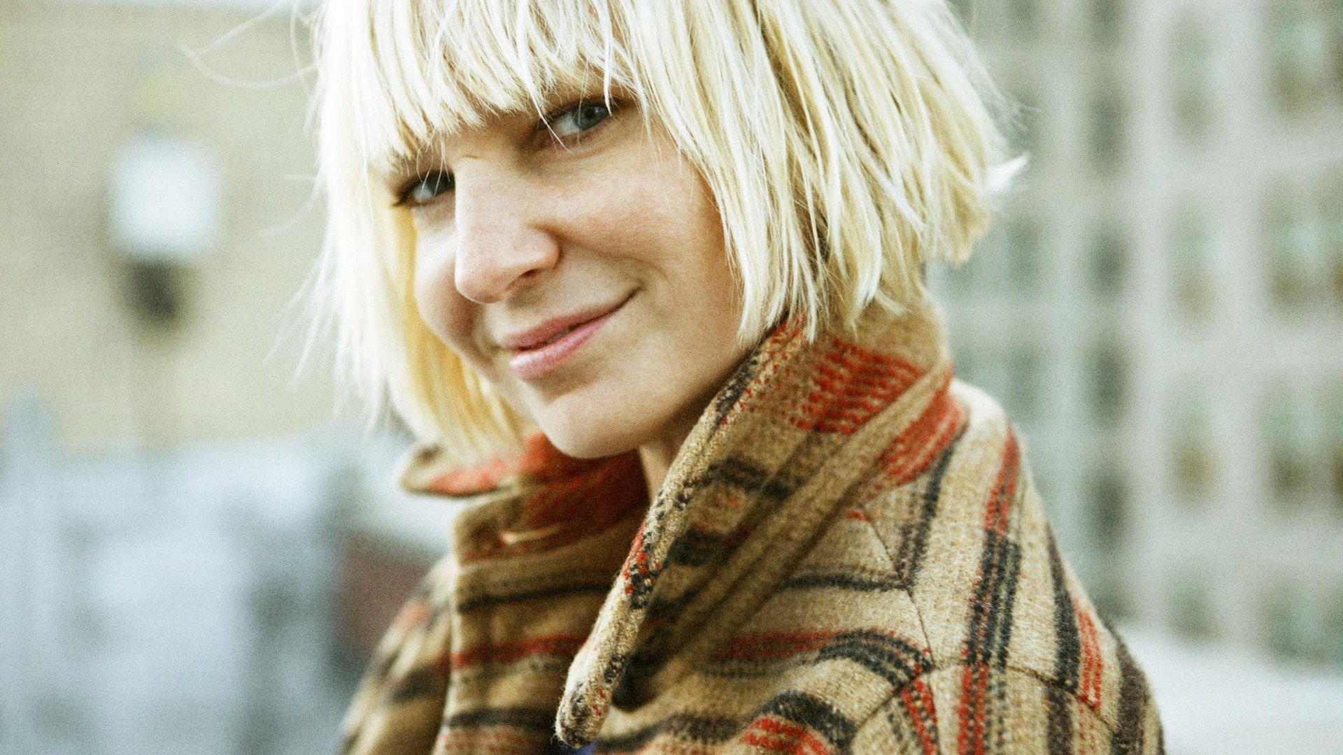 Sia Wallpaper - Sia Furler - HD Wallpaper 