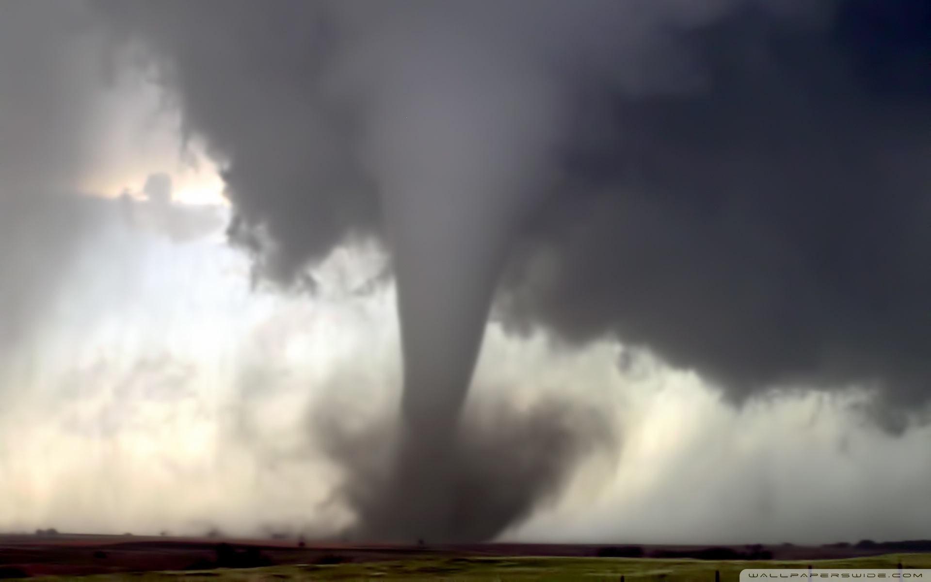 Interesting Tornado - HD Wallpaper 