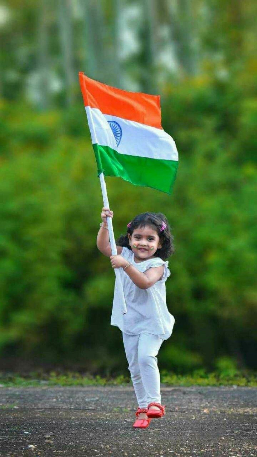 Baby With Indian Flag - HD Wallpaper 