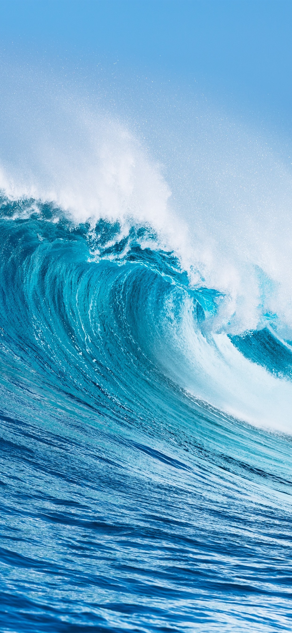 Iphone Wallpaper Sea Wave Rolls, Water Splash - HD Wallpaper 