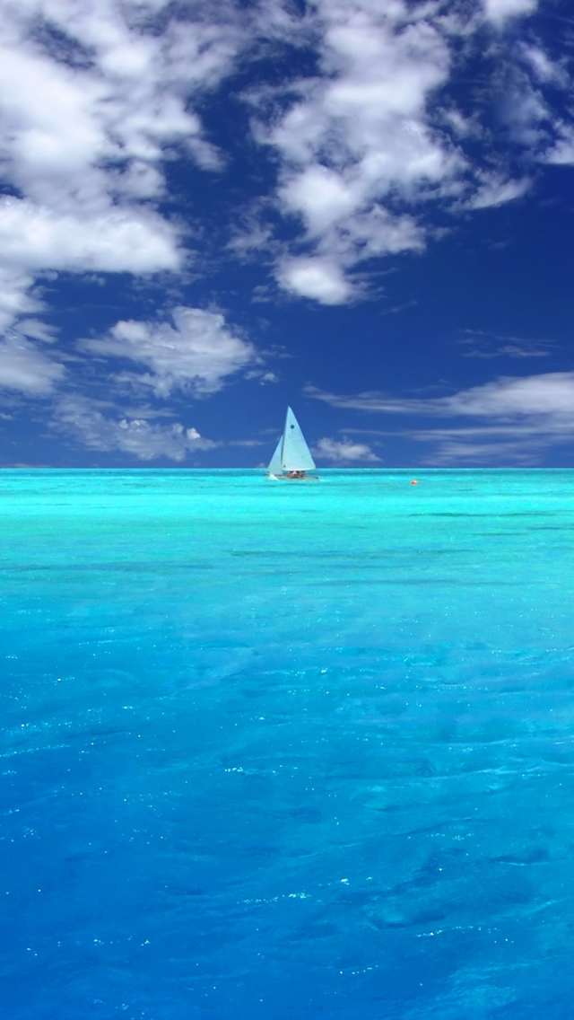 Wonderful Blue Ocean Iphone Wallpaper - Iphone Wallpaper Ocean Sailboat - HD Wallpaper 