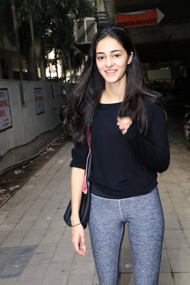 Ananya Pandey Without Makeup - HD Wallpaper 