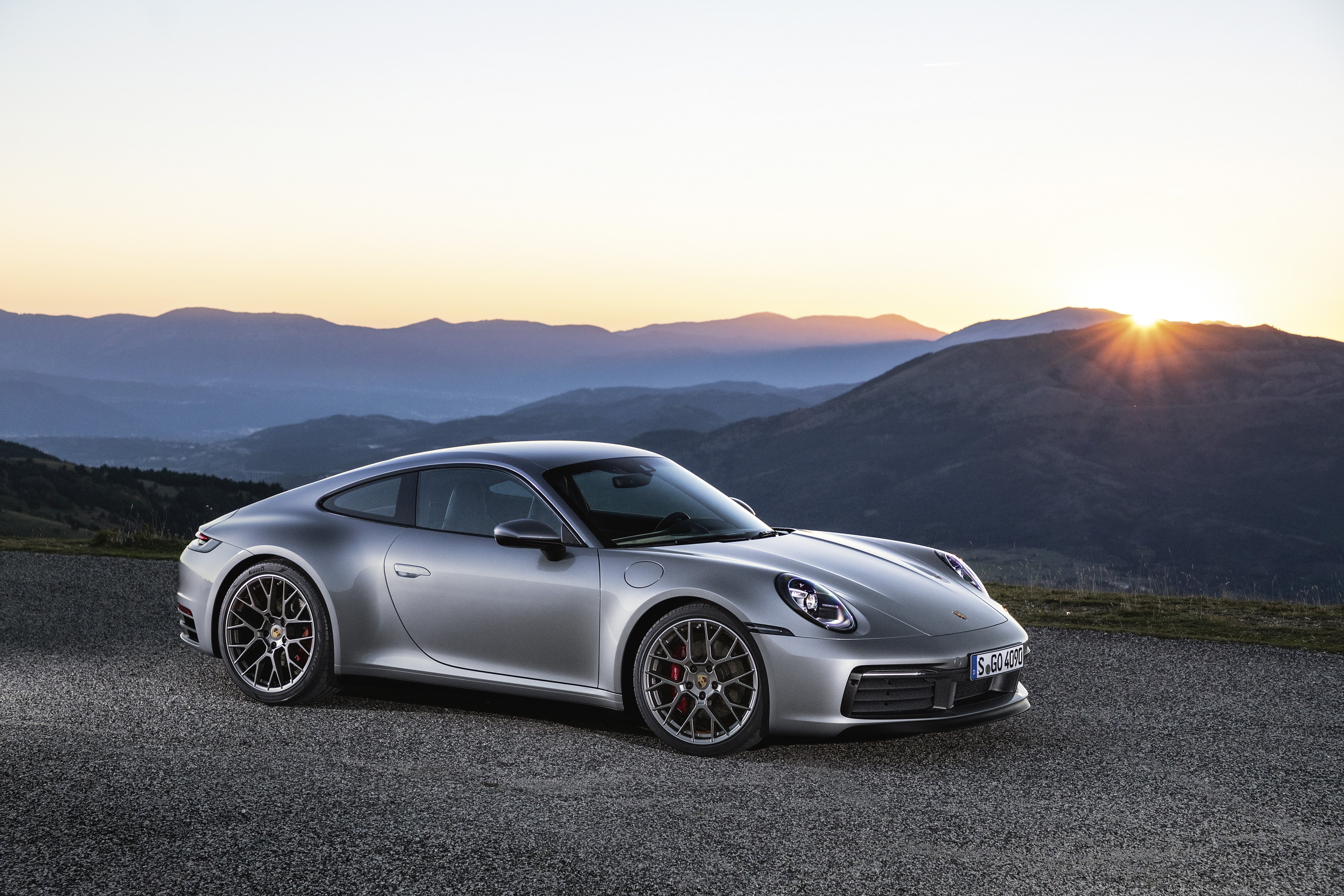 Porsche 911 - HD Wallpaper 