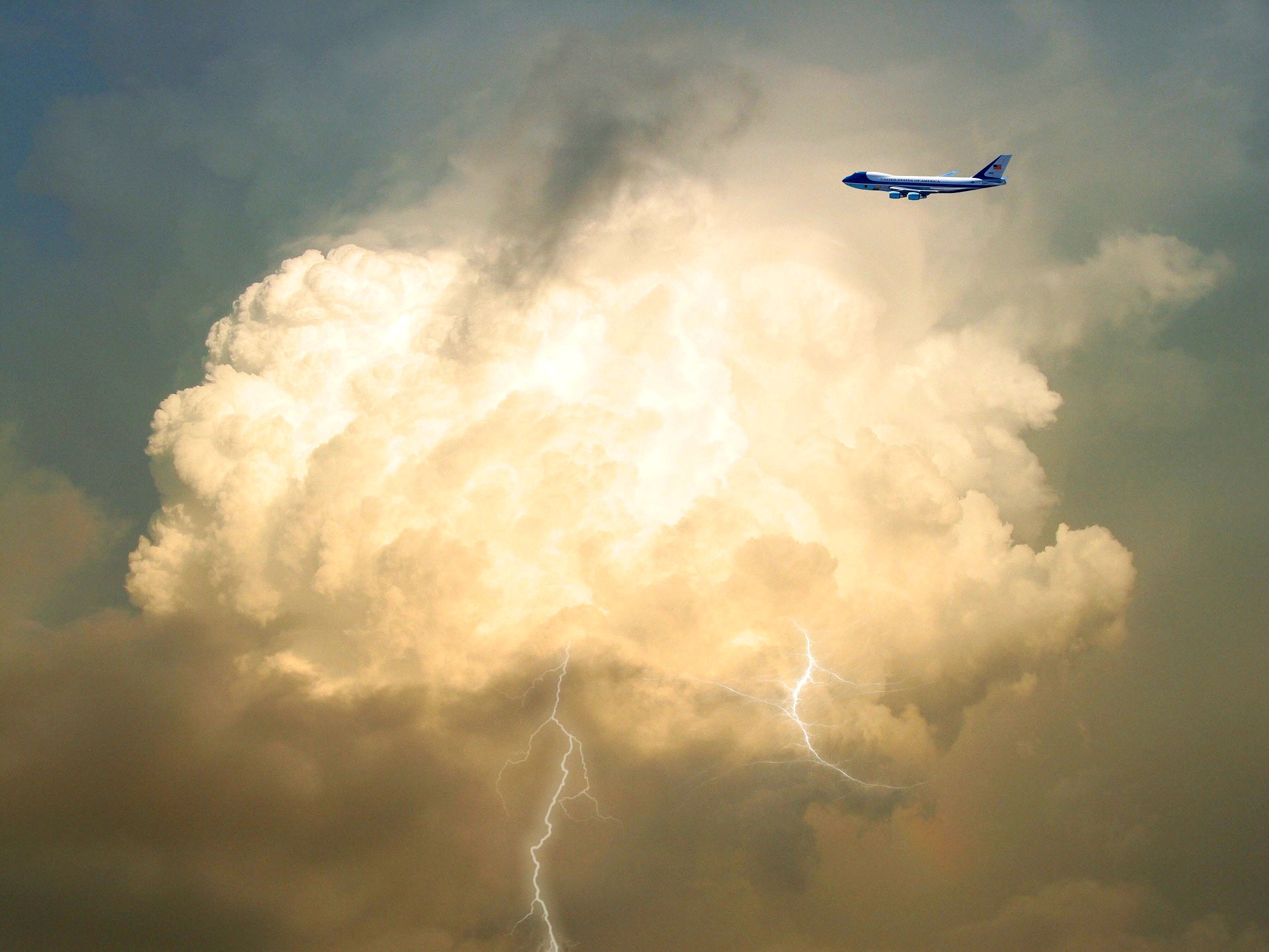 Happens When A Plane Is Struck - HD Wallpaper 