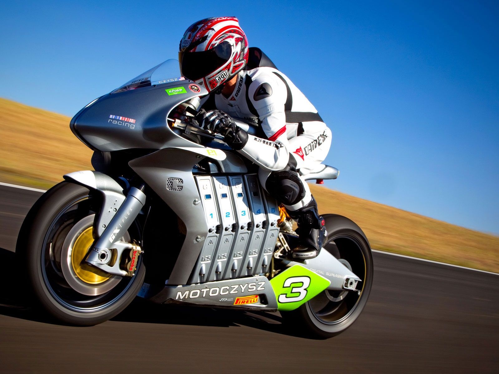Bike Racing Images Hd - HD Wallpaper 