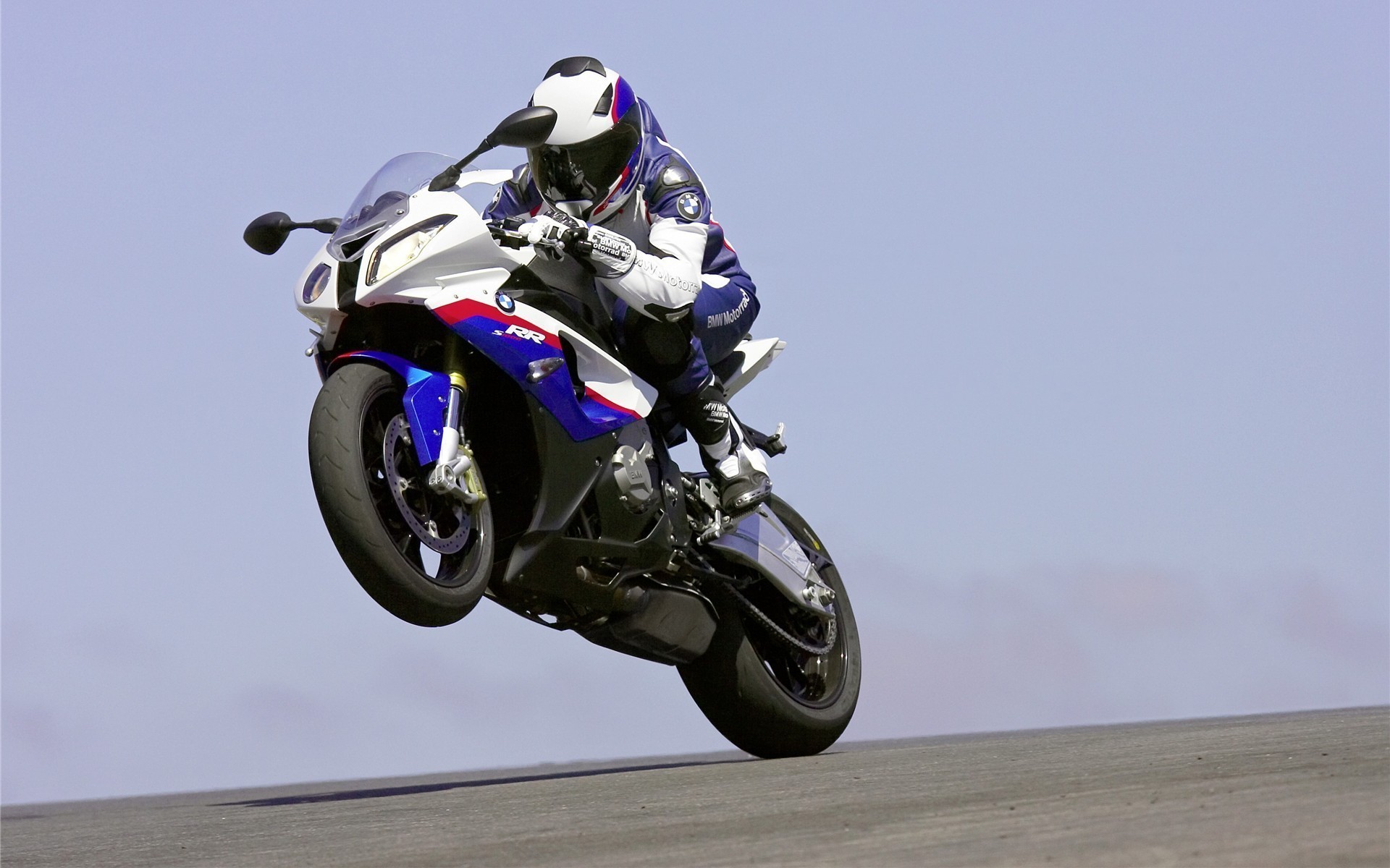 Bmw S 1000 Rr Wheelie - HD Wallpaper 