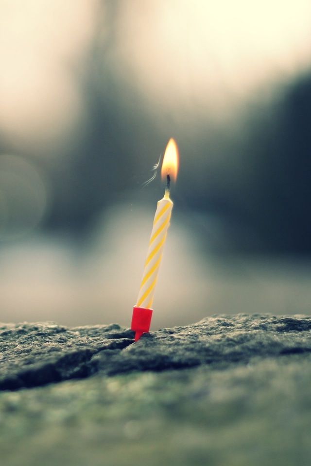 Alone Wallpaper For Mobile Hd - HD Wallpaper 