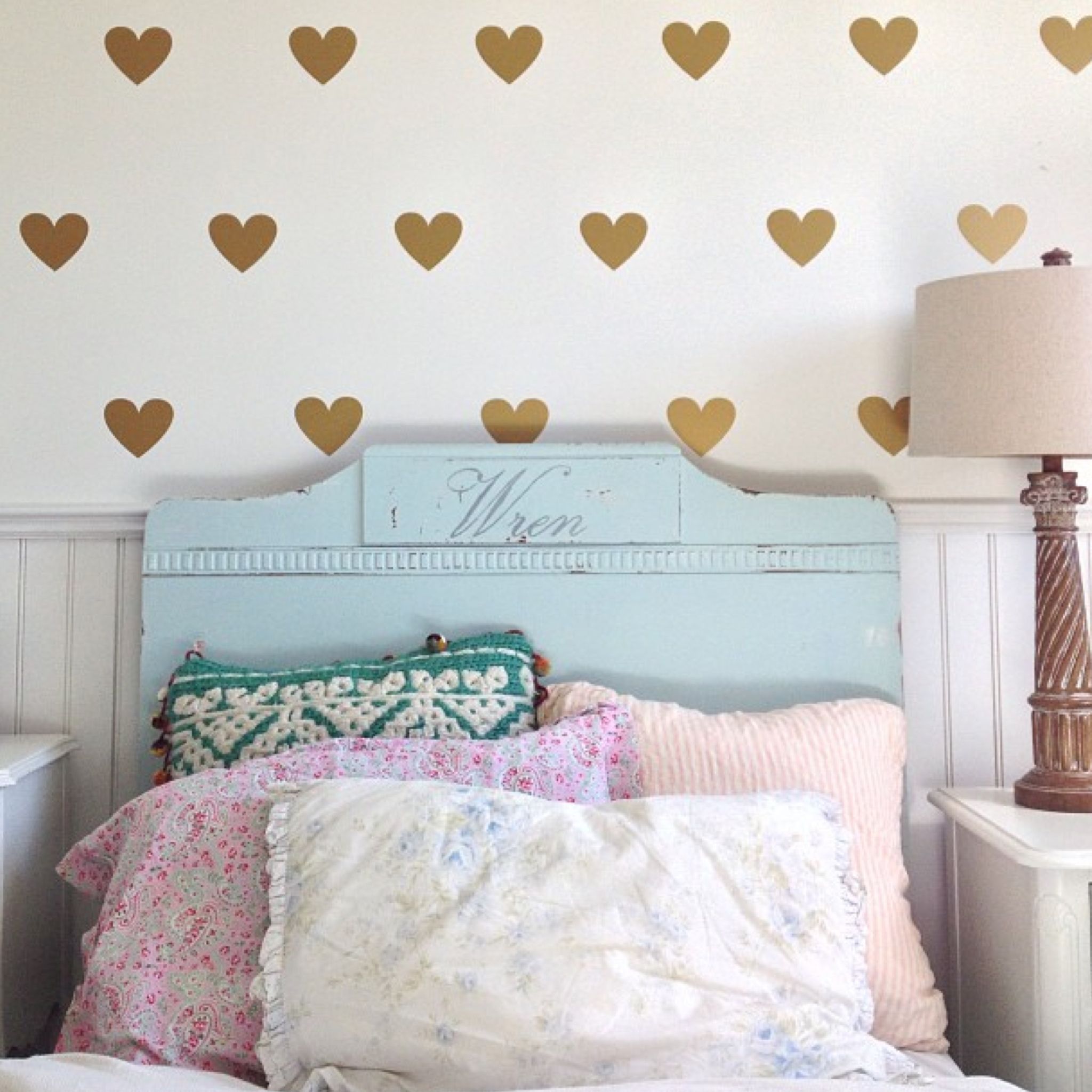 Girly Wallpaper For Bedroom - HD Wallpaper 