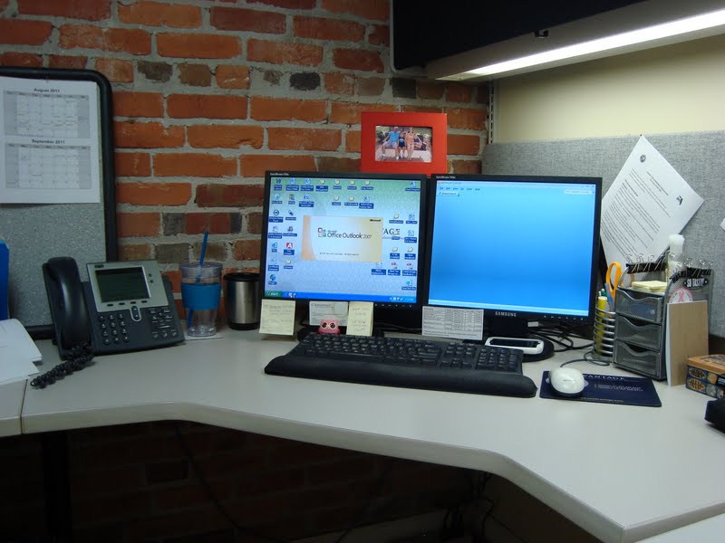 Wallpaper For Office Cubicle, Hd Widescreen Backgrounds - Office Cube Background - HD Wallpaper 