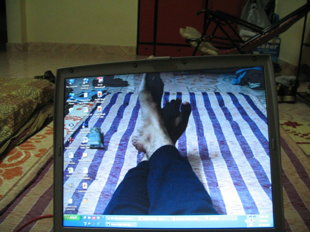 Screen - HD Wallpaper 