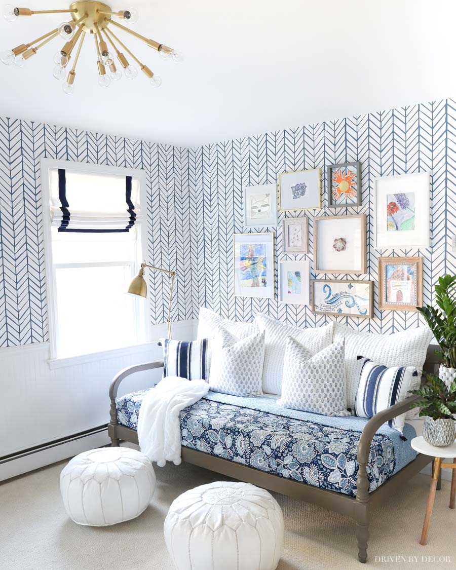 Loving This Fun Blue And White Feathers Wallpaper Links - Serena And Lily Feather - HD Wallpaper 