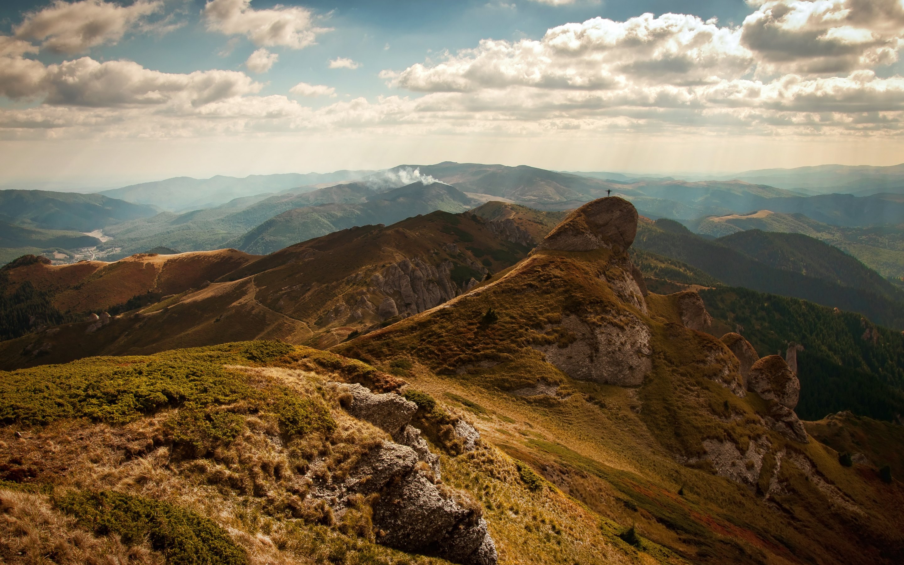 Cima De Una Montaña - HD Wallpaper 