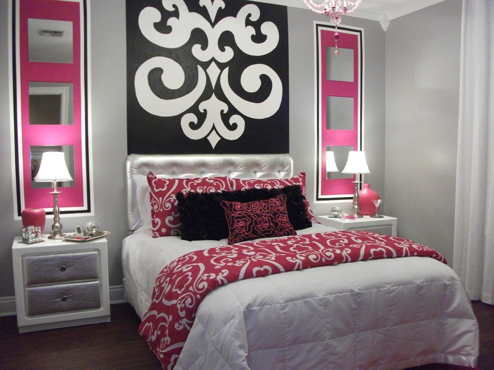Accent Wall Ceil Blue Scrubs Walmart With Contemporary - Black And White Damask Bedroom - HD Wallpaper 