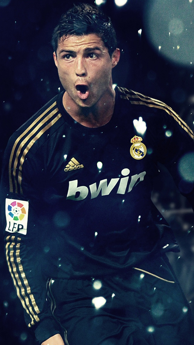 Cristiano Ronaldo Iphone Wallpaper - Ronaldo Wallpaper For Iphone 6 - HD Wallpaper 