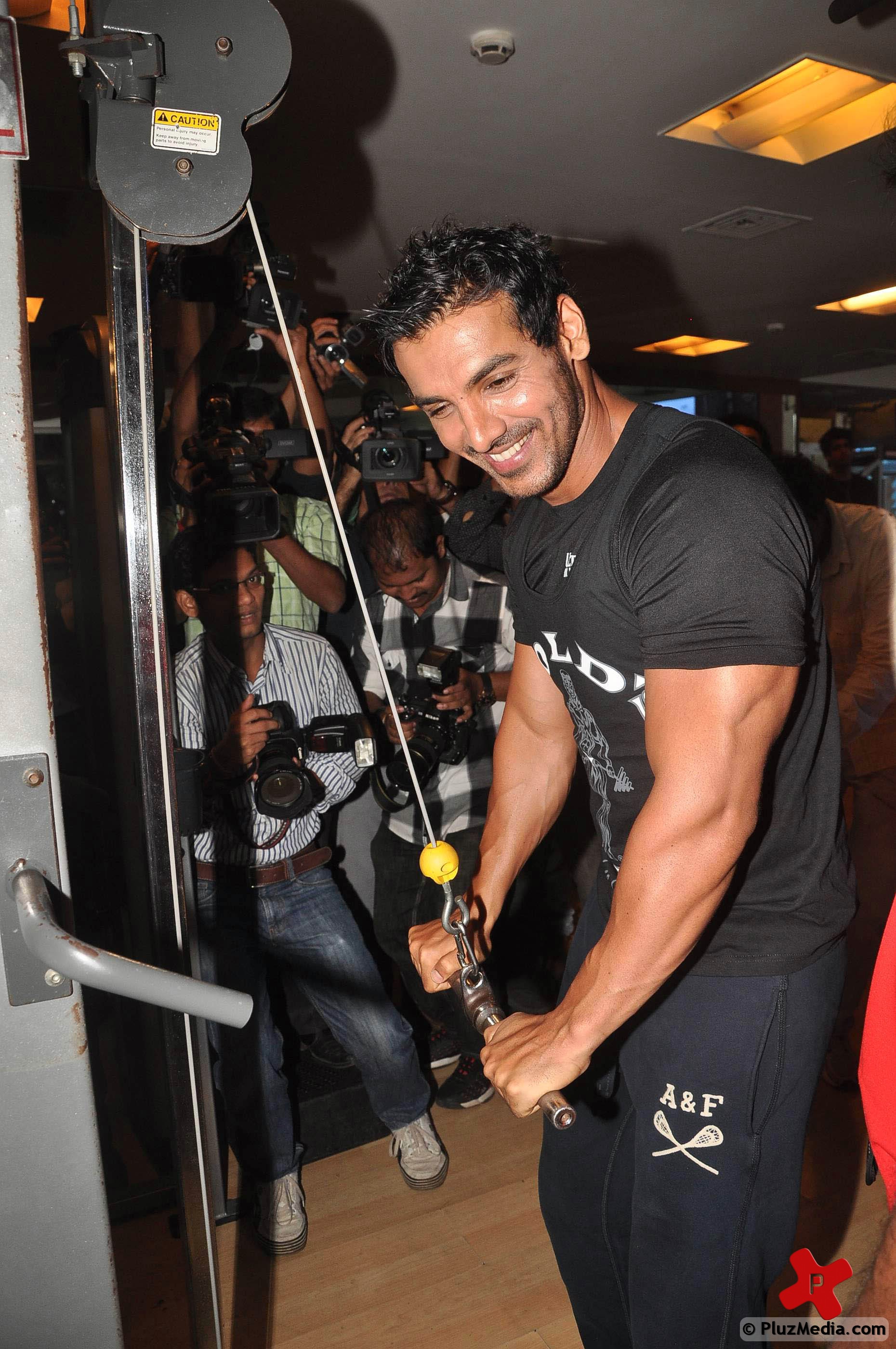 John Abraham In Gym Wallpaper Mobile Bodybuilder John Abraham In Force 1860x2800 Wallpaper Teahub Io John Abraham In Gym Wallpaper Mobile Bodybuilder John Abraham In Force 1860x2800 Wallpaper Teahub Io