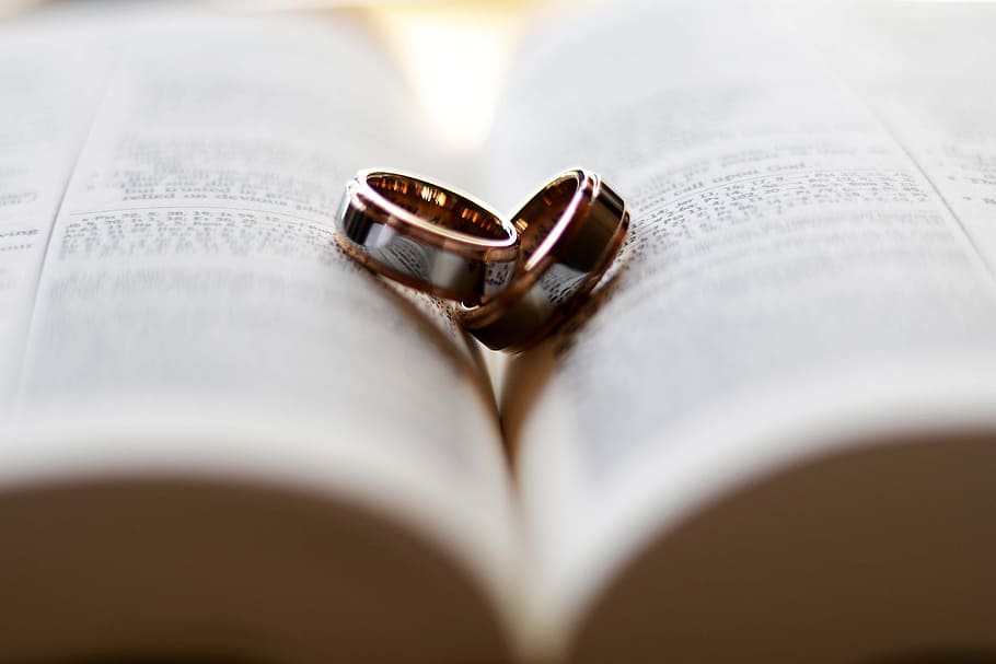 Couple Gold Band Rings On Book Photography, Wedding, - Catholic Annulment - HD Wallpaper 